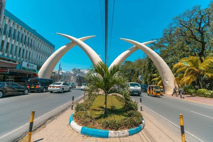 Moi Avenue tusks
